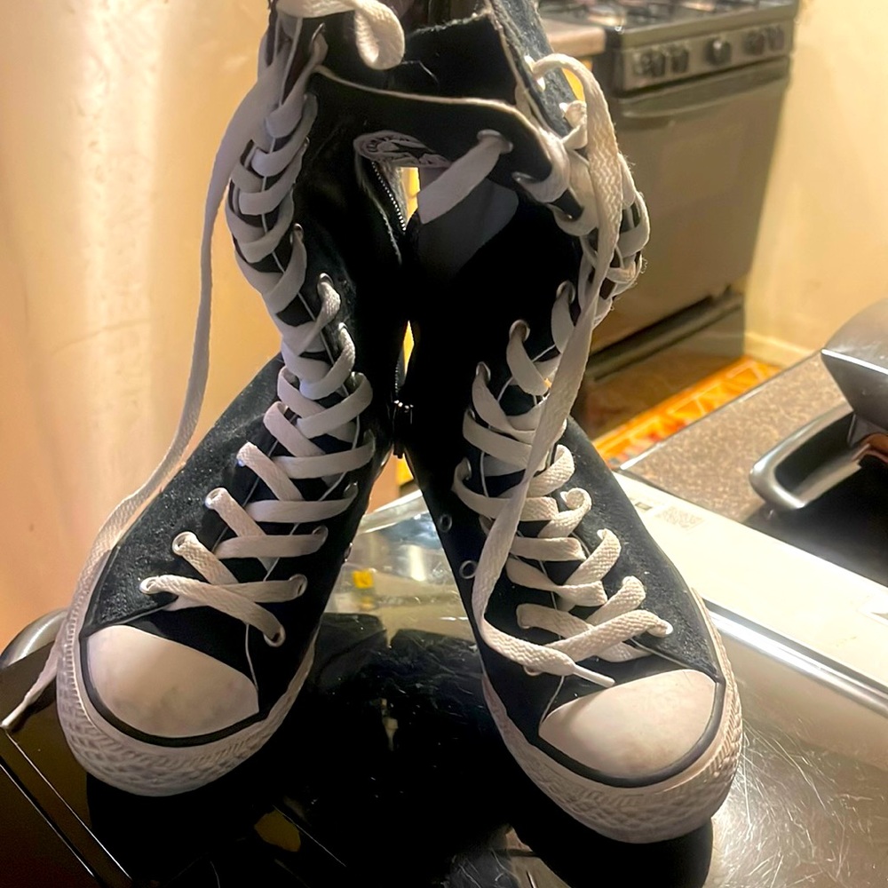 High top converse sneakers